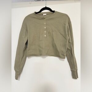 Wilfred Free - Ribbed Cropped Henley Long Sleeve Top XS Sage Green Aritzia